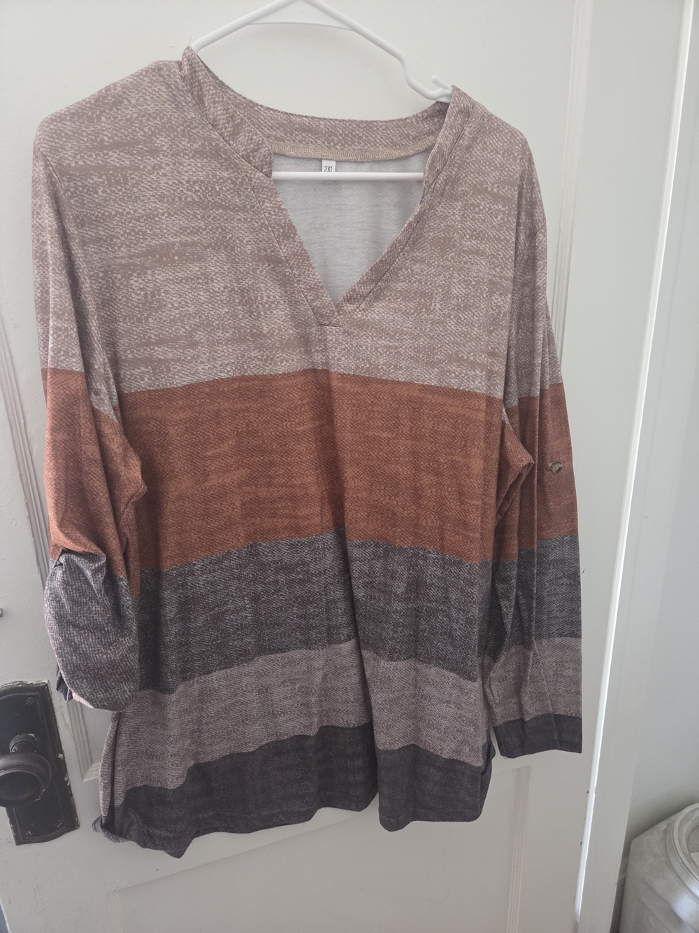 Striped V-Neck Women’s Sweater Top - Rust/Gray